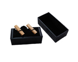 LESENI UHANI <br>MZ - DARILNI SET