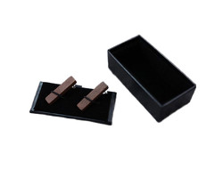 LESENI UHANI <br>MO - DARILNI SET